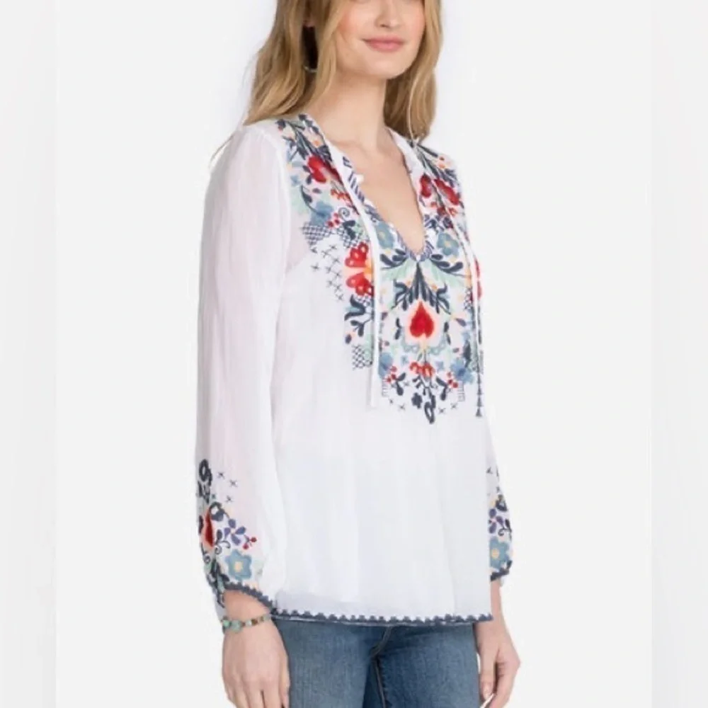 Johnny Was heavily embroidered Bisma blouse NWT - Picture 3 of 8